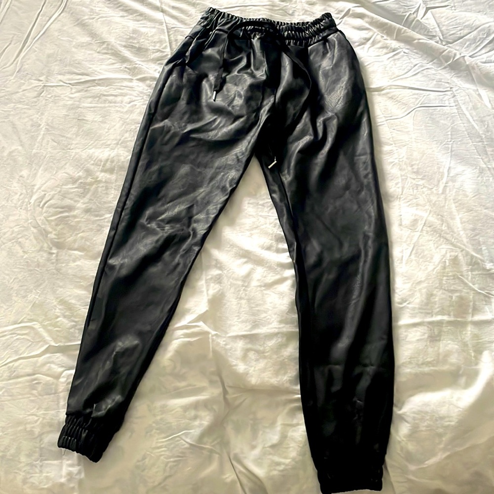 Venti6 faux leather pants